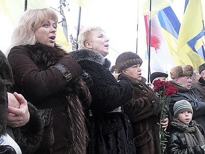 Новый Регион: 50 украинских националистов отметили День соборности в Симферополе