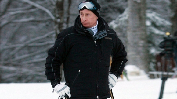 Лыжников хотят обучать по видеокурсу с Путиным
