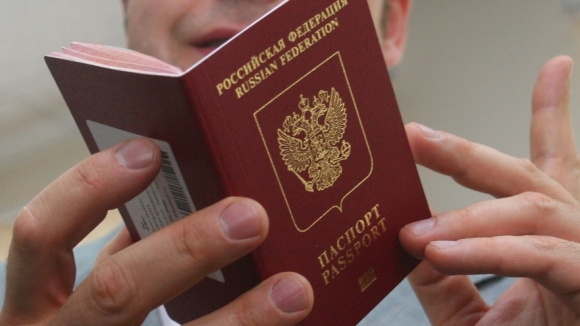 Россиянам грозит «тест на этикет» при получении загранпаспорта