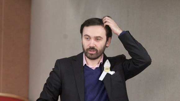 Илья Пономарев снялся с выборов в КС оппозиции